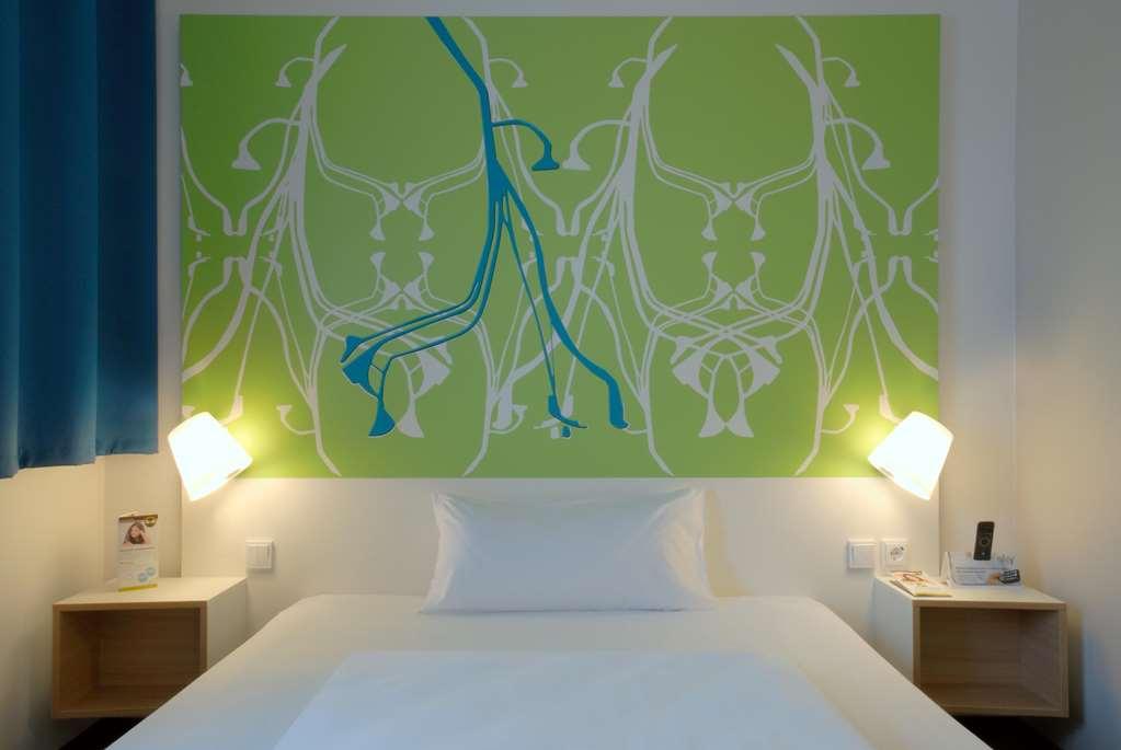 B&B Hotel Падерборн Номер фото